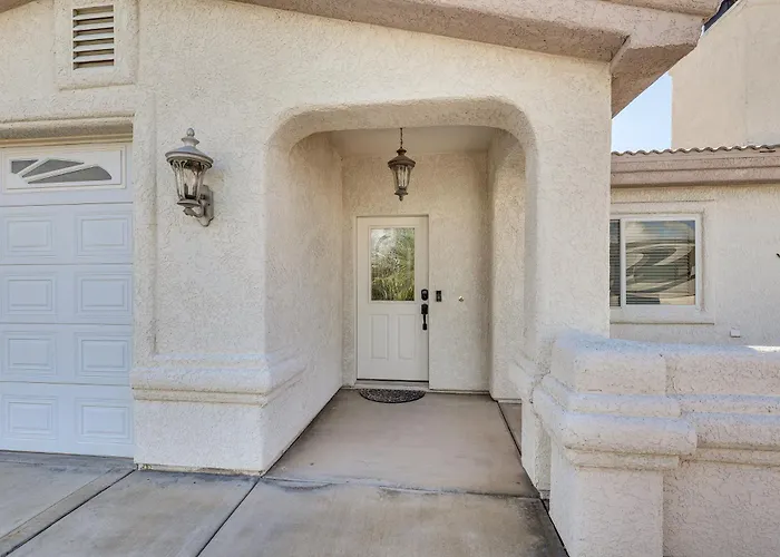 Private Pool, 3 Mi To Water! Havasu Ferienhaus *